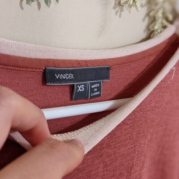 Vince soft cozy red tee size xs - Picture 2 of 6